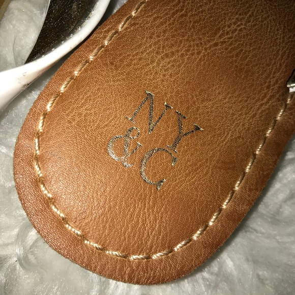 NY&C White Sandals - Picture 2 of 3